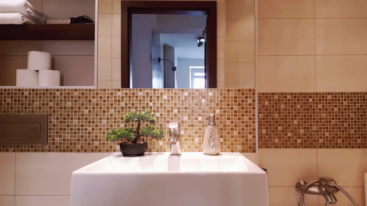 Stylish And Spacious By Cooee Apartments Warszawa Eksteriør bilde
